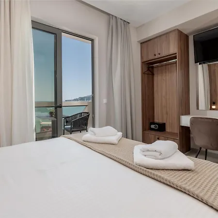 Sole Mare Boutique Отель 2*