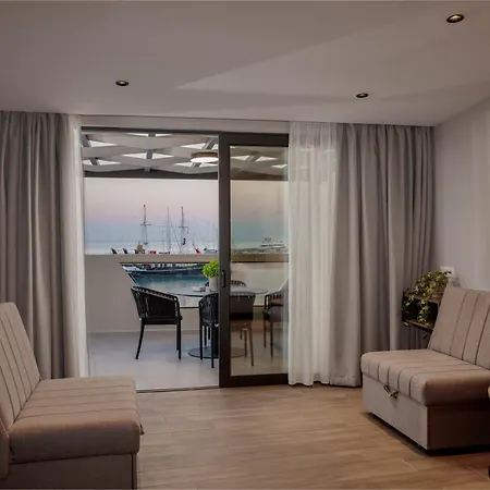 Sole Mare Boutique Закинтос