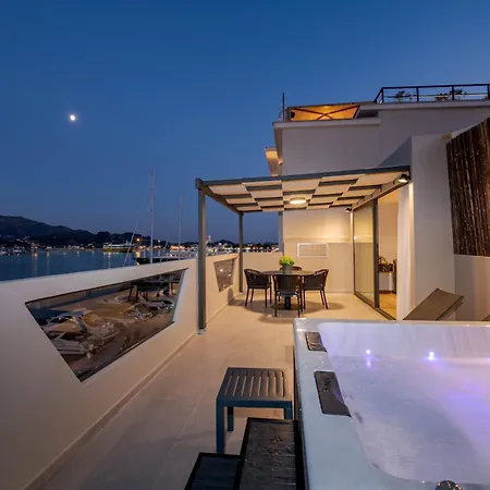 Sole Mare Boutique Отель 2*