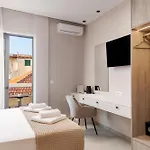 Sole Mare Boutique 2*